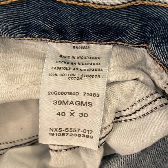 MAGELLAN Men’s Classic Fit Jeans | W40 x L30 - Picture 5 of 9